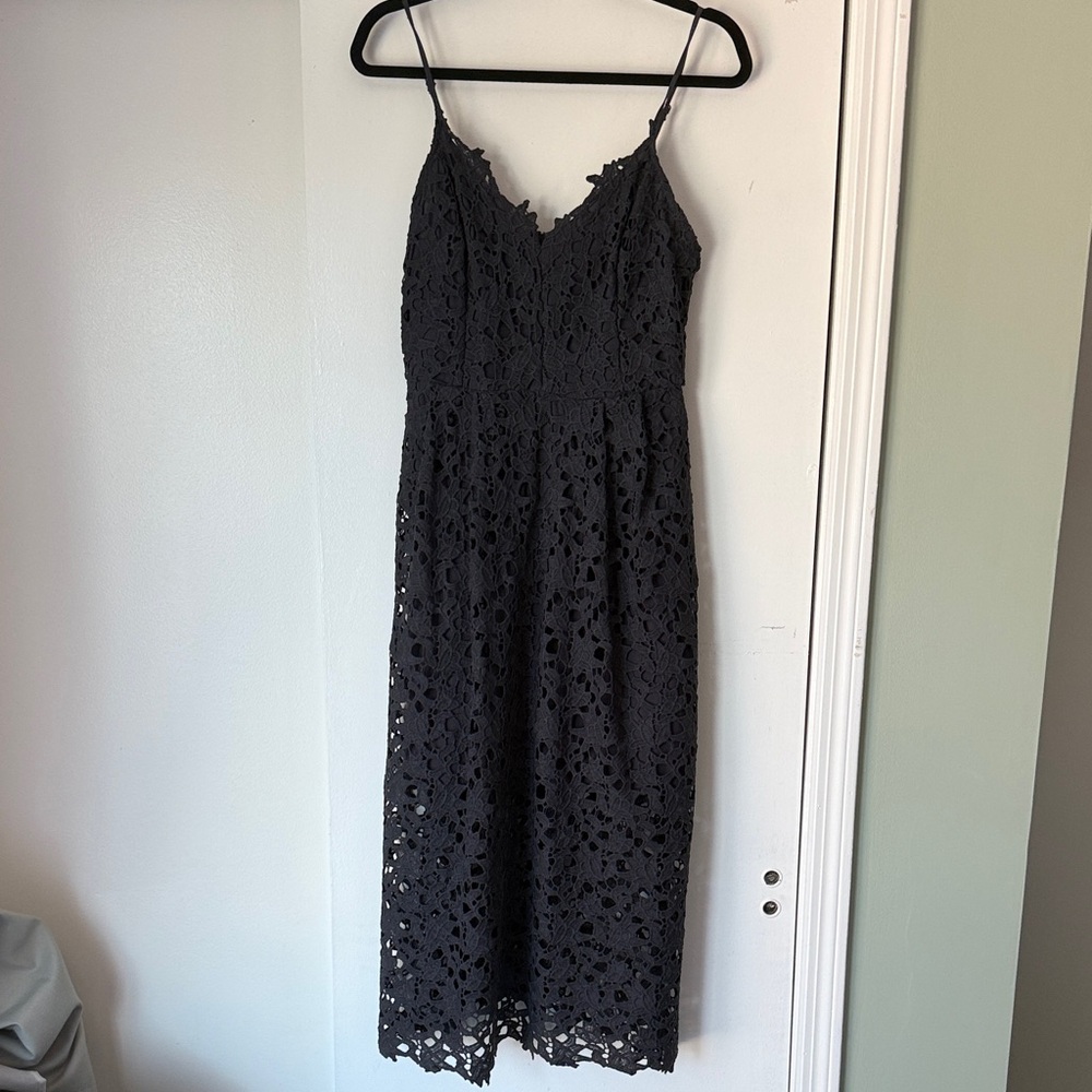 ASTR Dark Blue Lace Midi Dress – Women’s Size L